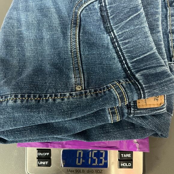 Levi's Strauss Signature Totally Shaping Pull On Skinny Womens Jeans Size Medium - Picture 11 of 11